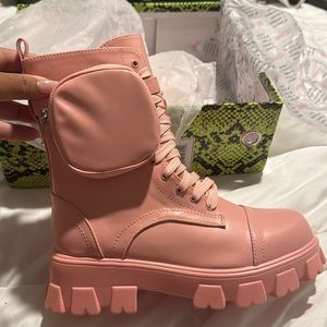 Cape Robbin “Mona Lisa” boot